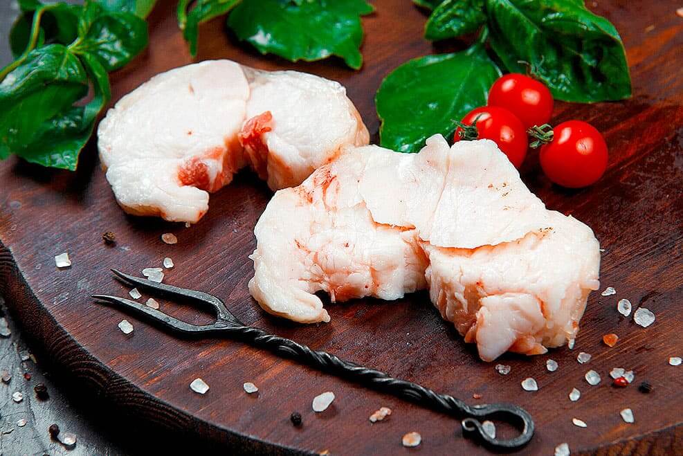 Как правильно приготовить бараний курдюк для плова, шашлыка и куырдака. Простые рецепты и советы от Истринского Мясного Стандарта. Доставка бараньего курдюка по Истринскому району.